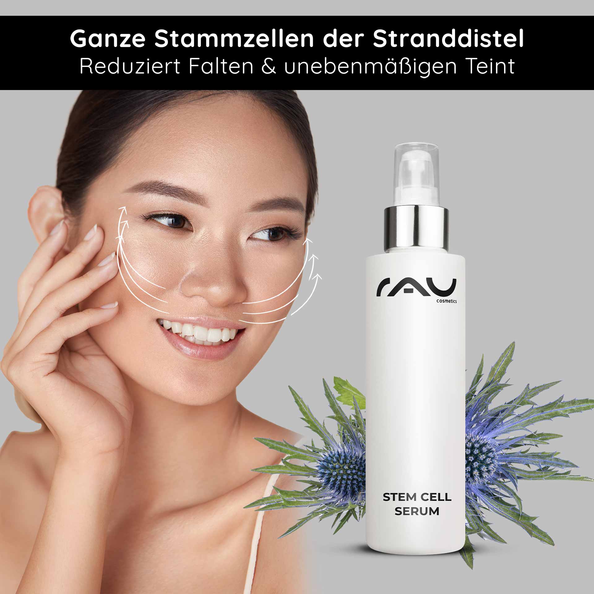 Stem Cell Serum 100 ml Anti-Aging Stammzellen Serum für reife & trockene Haut Eine Flasche „RAU Cosmetics Stem Cell Serum“ neben einer lächelnden Frau, die Serum auf ihr Gesicht aufträgt und die Anti-Aging-Vorteile und die Reduzierung von Falten mit pflanzlichen Stammzellen hervorhebt.