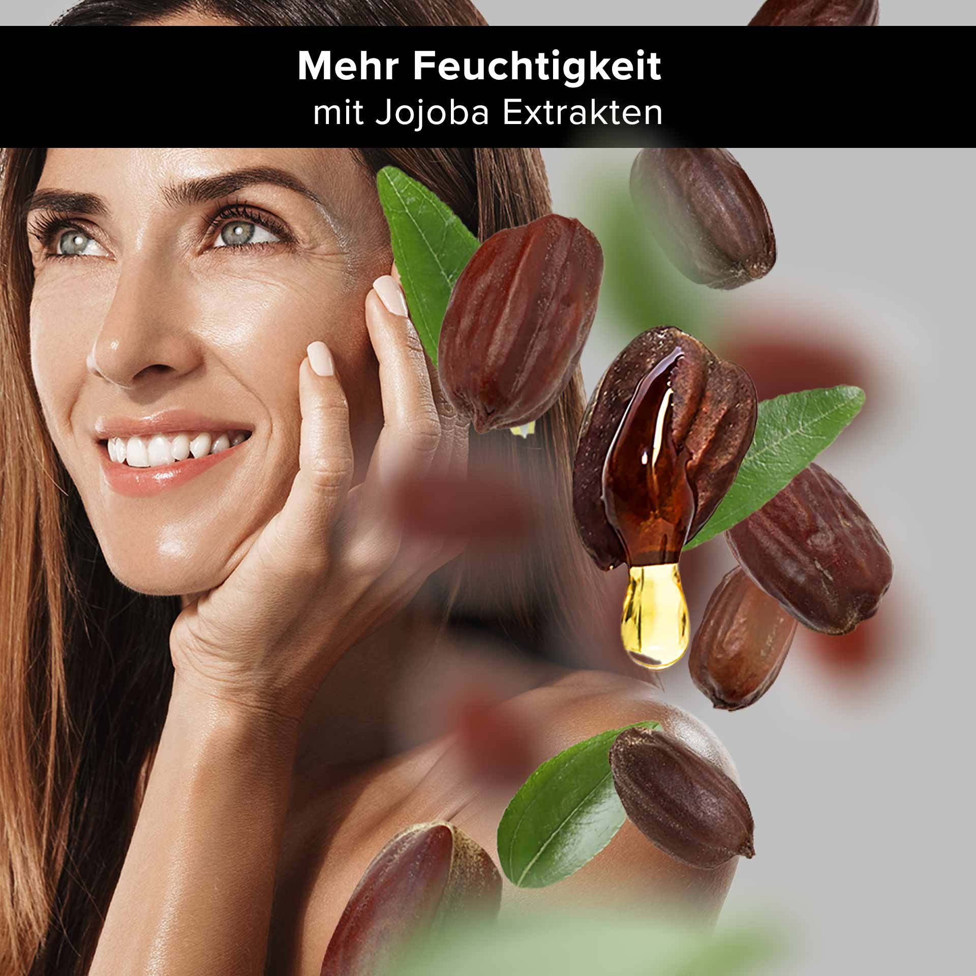 Frau mit strahlendem Lächeln, die Jojoba-Extrakte anwendet, um Feuchtigkeit zu spenden, umgeben von Jojobasamen und -blättern.