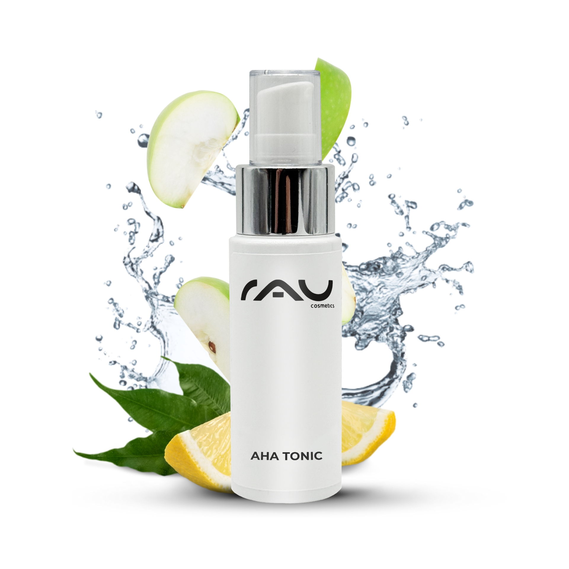 AHA Tonic 50 ml - Erfrischendes Tonic mit milden Fruchtsäuren RAU AHA Tonic-Flasche mit einem Spritzer Wasser, grünen Apfelscheiben und Zitrone, die die erfrischende Hautpflegewirkung mit milden Fruchtsäuren hervorhebt.
