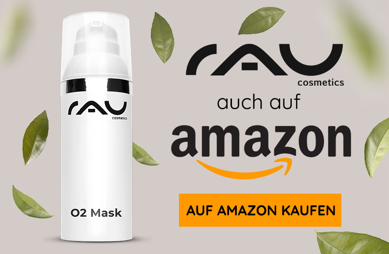 O2-Maske von RAU Cosmetics in stilvollem weißen Pumpflakon mit grünem Blattdesign, erhältlich auf Amazon.